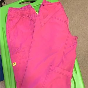 WonderWink Pink Scrub Set